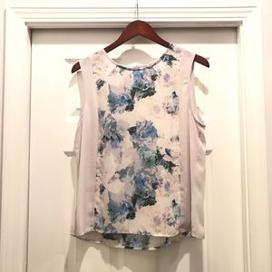 Darling Lavender Floral Sleeveless top